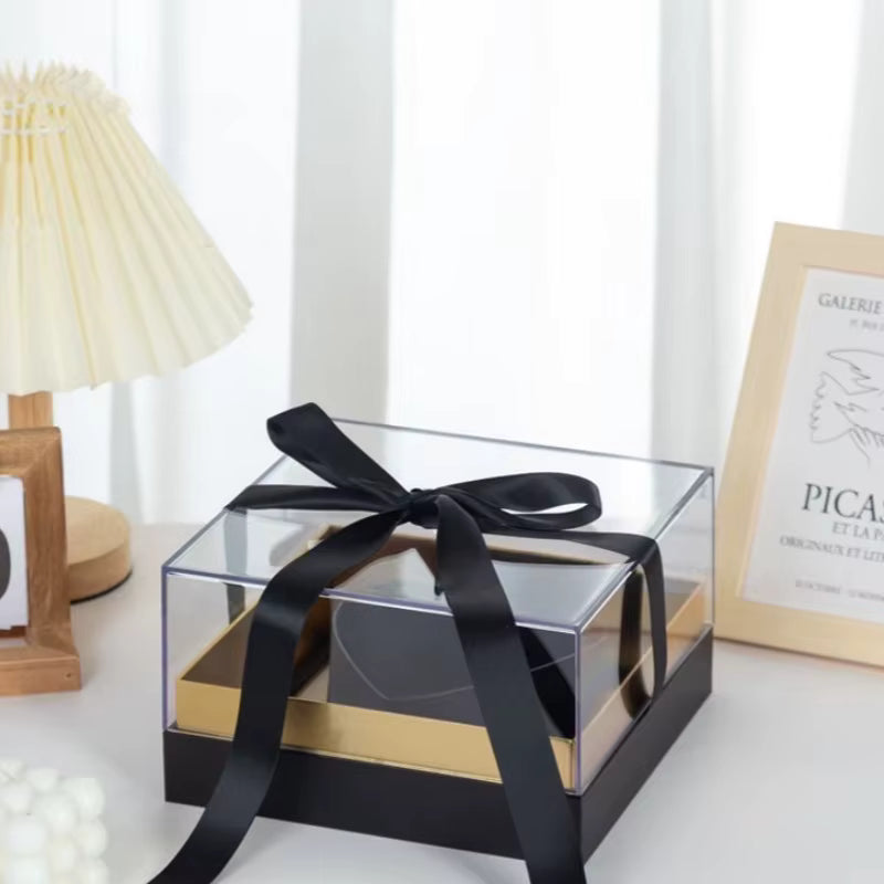 Transparent acrylic gift box with heart window for flower arrangement