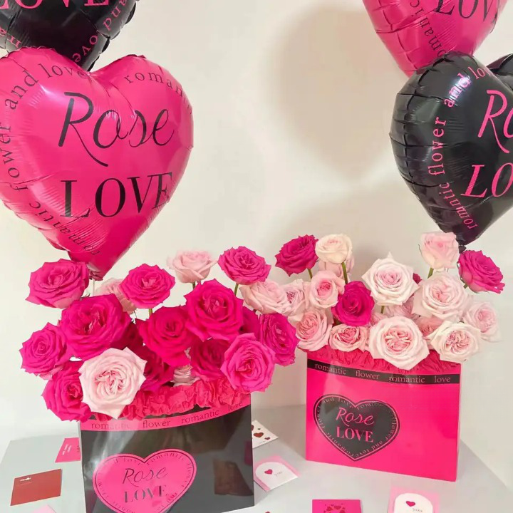 Rose Love Romantic Flower bag with matching balloon set included