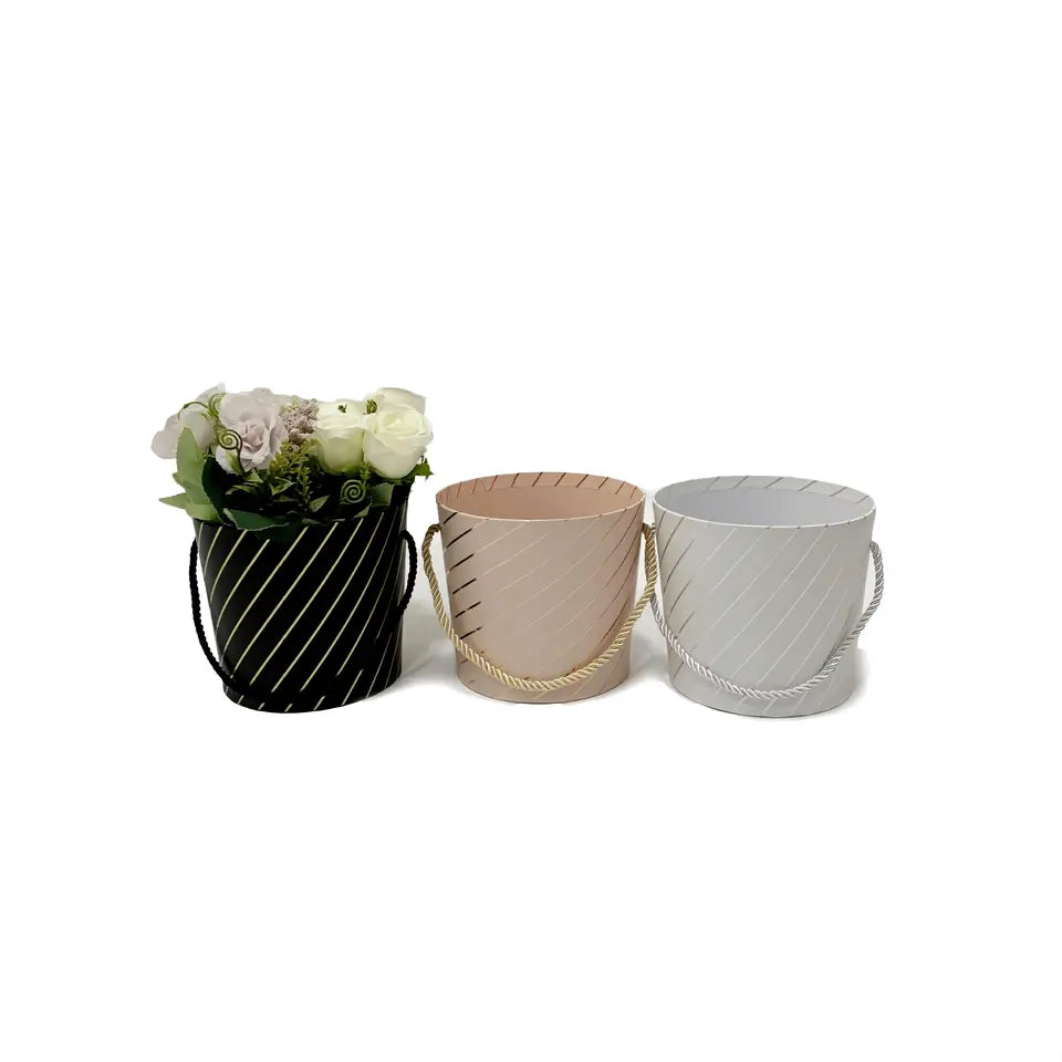 Stripe Flower Gift Box Bucket