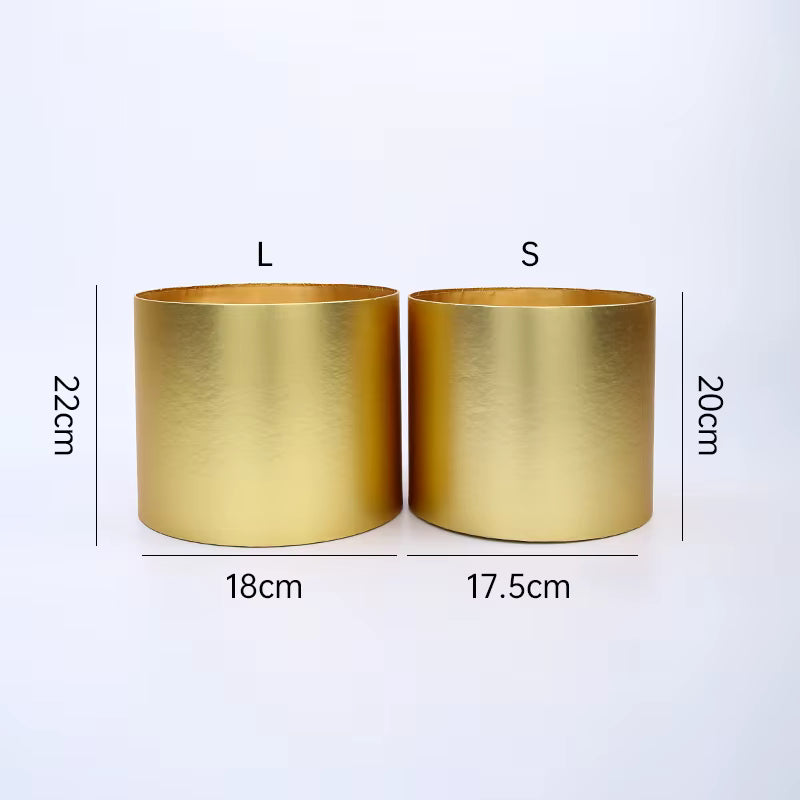 Elegant flower gift box set with metallic finish