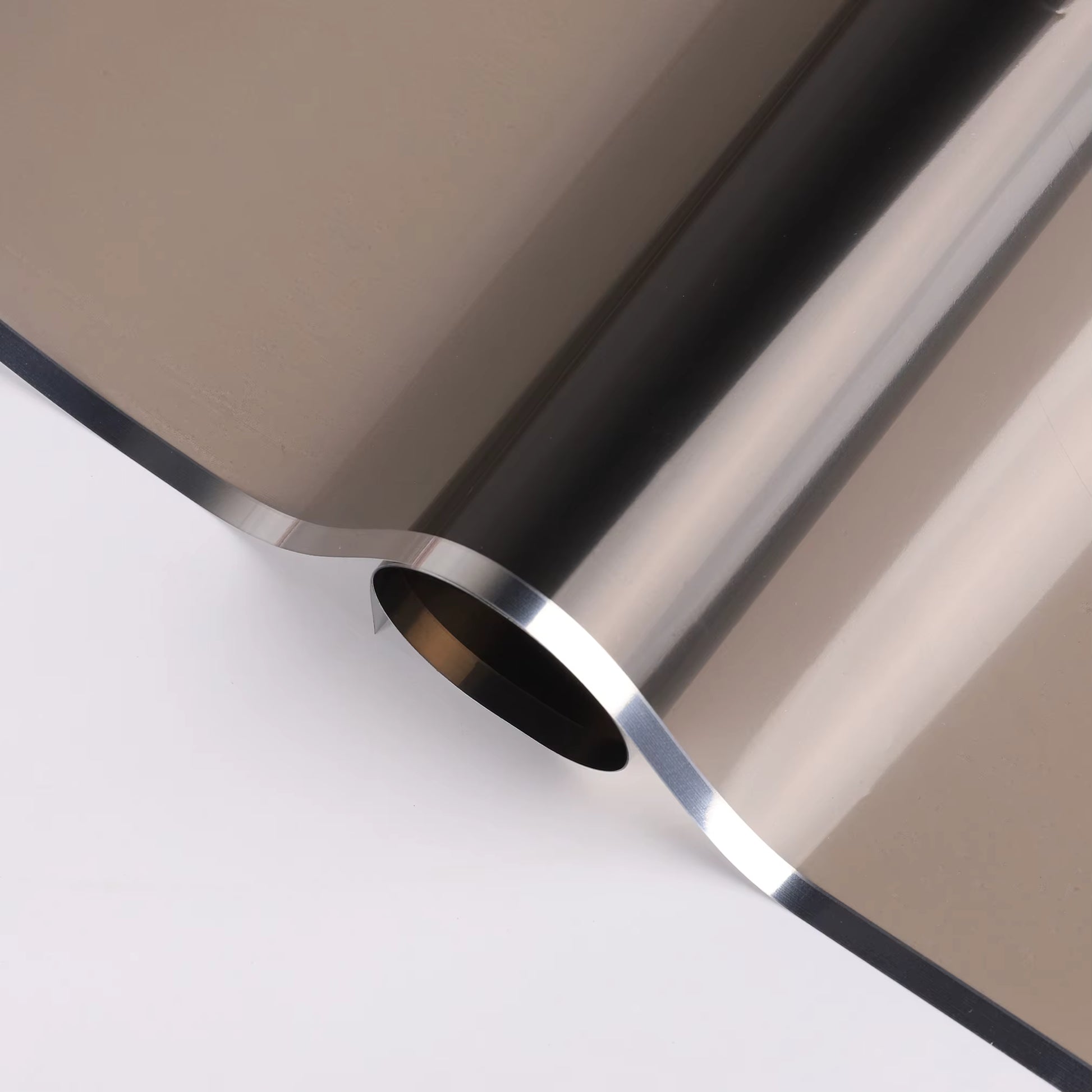 Luxurious bouquet wrapped in Starlight waterproof paper