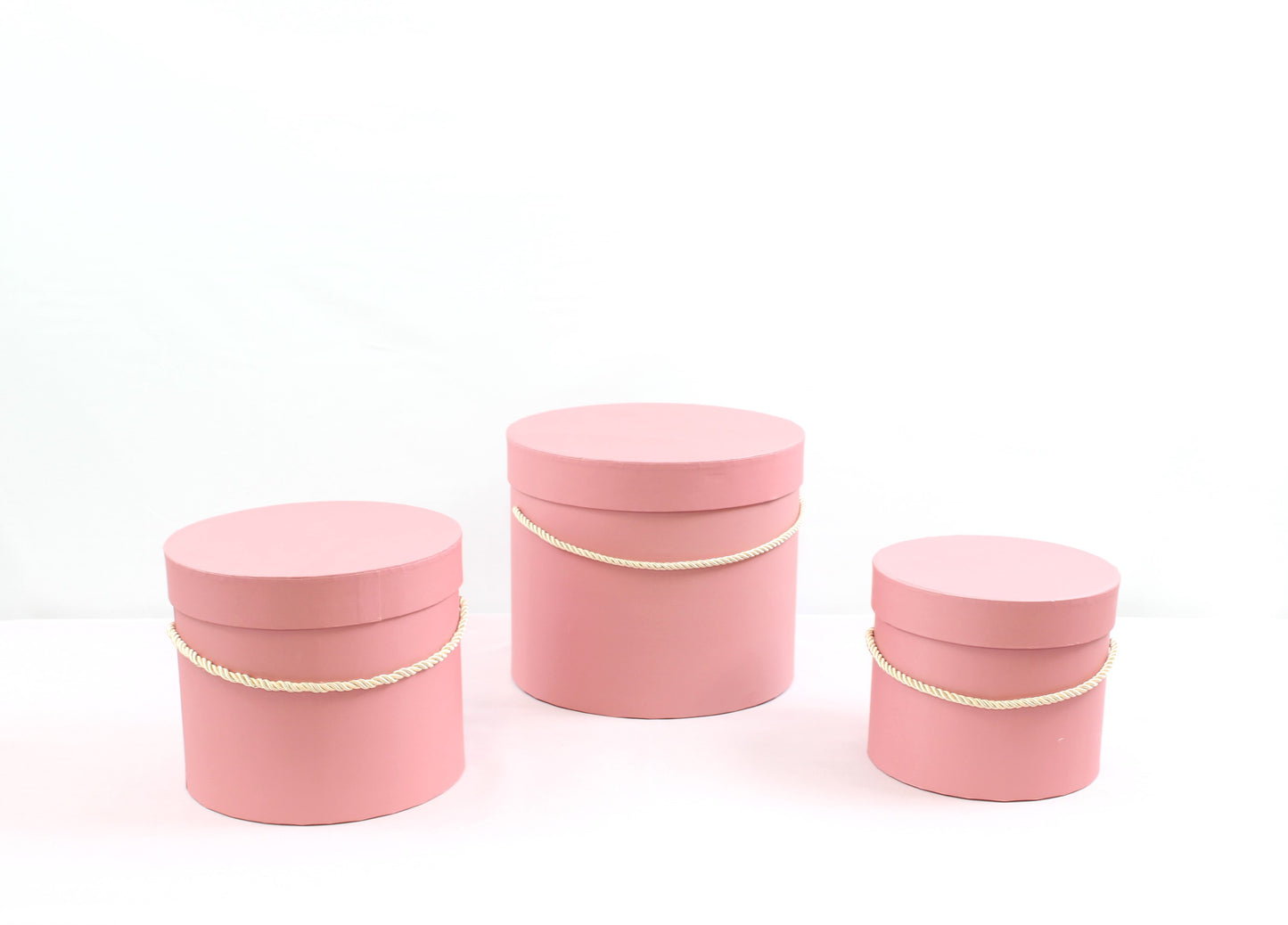 Pink Basic Round Flower Hat Box with Lid