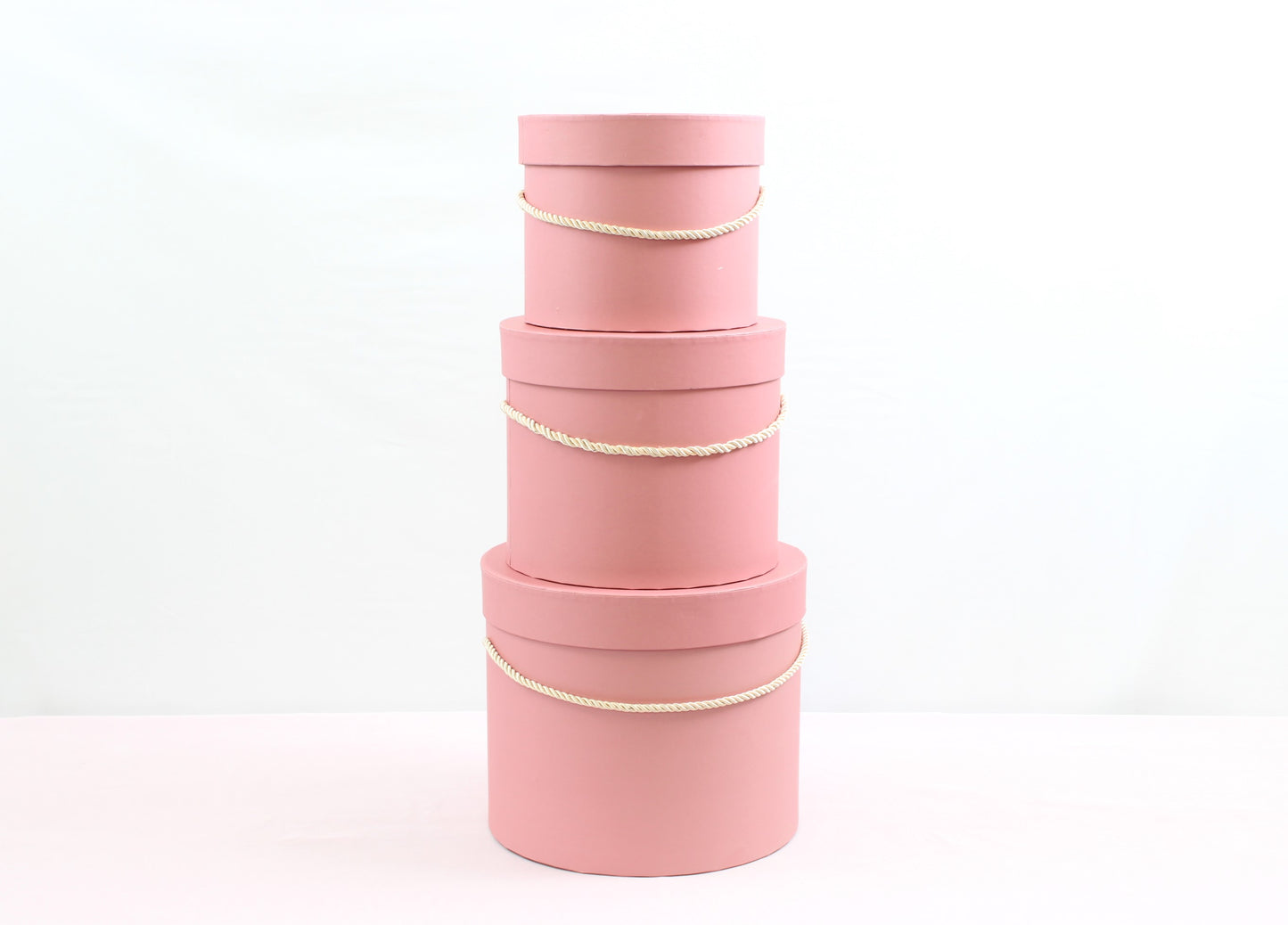 Pink Basic Round Flower Hat Box with Lid