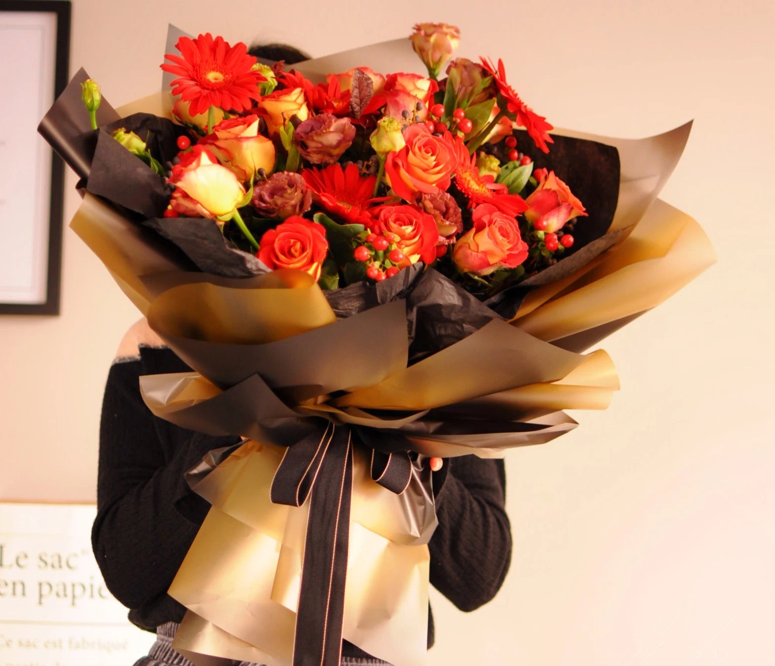 Aurora Gradiant Flower Wrapping Paper (20pcs/bag) - Elegant Supply