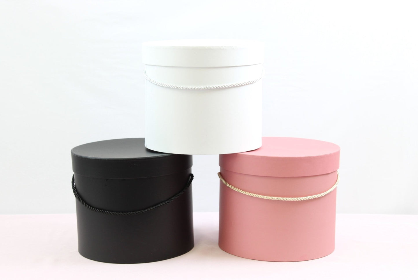 Basic Round Flower Hat Box with Lid - Various Colors and Sizes - For Luxury Flower / Gift / Chocolate Strawberries Arrangements - Elegant Supply