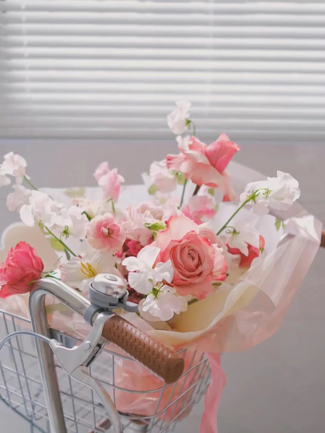 Color Cellophane Flower Wrapping Paper (20pcs/bag) - Elegant Supply