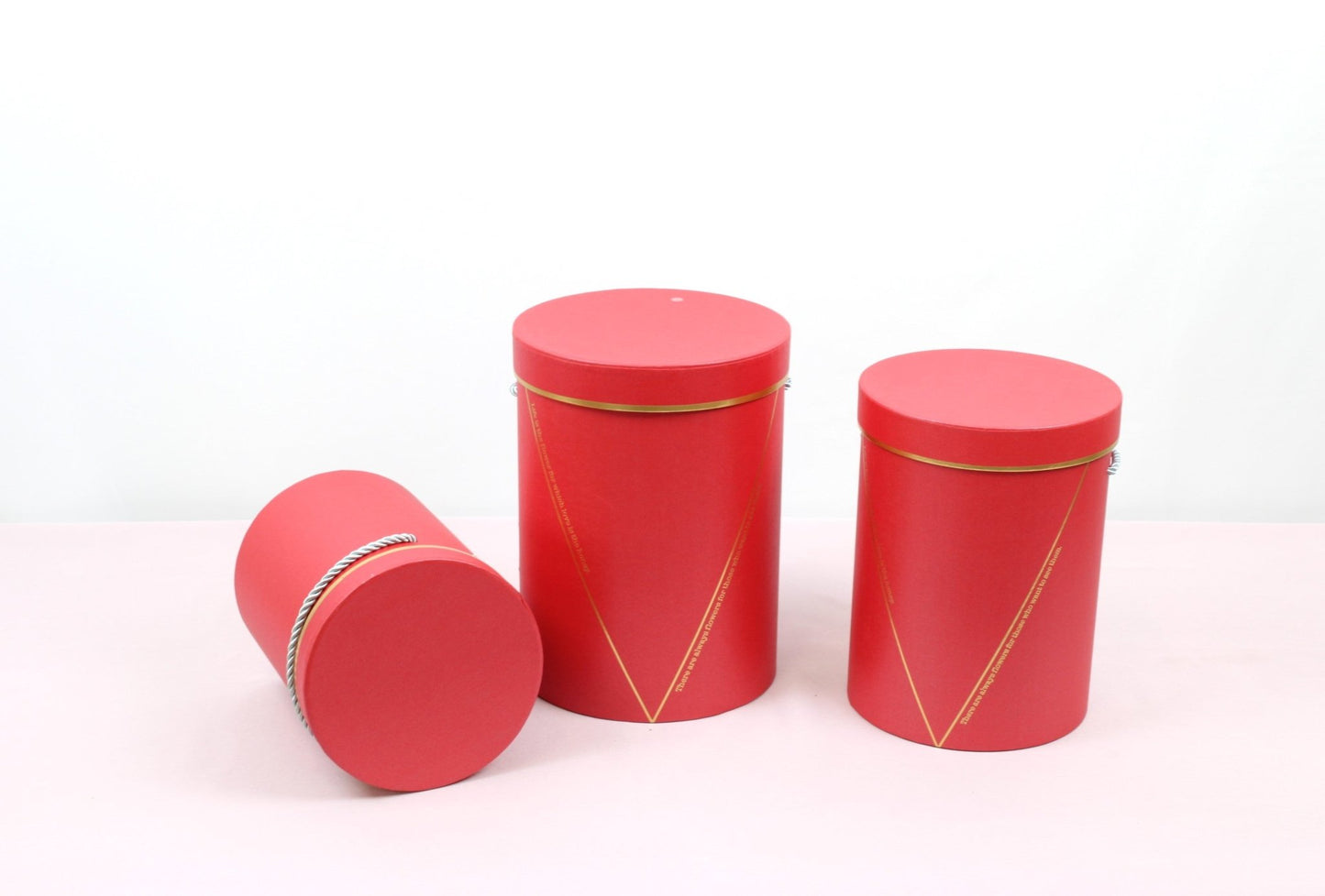 Cute Honey Round Flower Hat Box with Lid - Elegant Supply