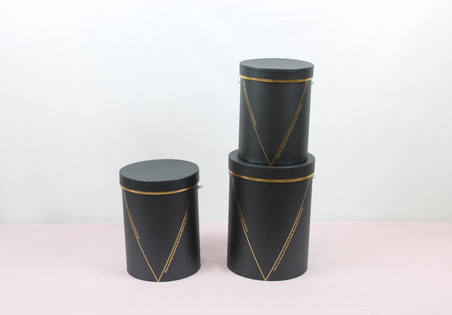 Cute Honey Round Flower Hat Box with Lid - Elegant Supply