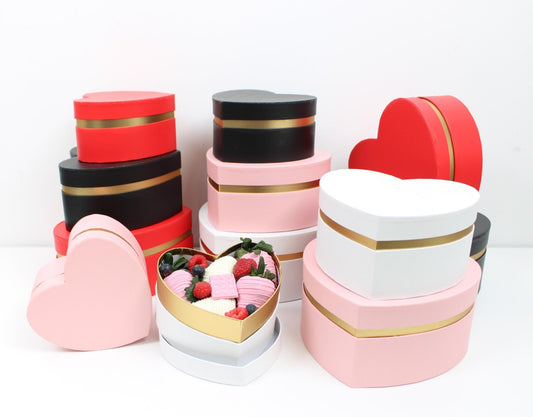 Luxury Gold Heart Flower Box with Lid - Elegant Supply