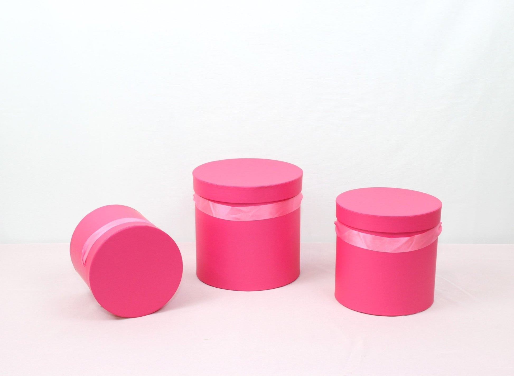 Macaroon Color Round Flower Hat Box with Lid - Elegant Supply
