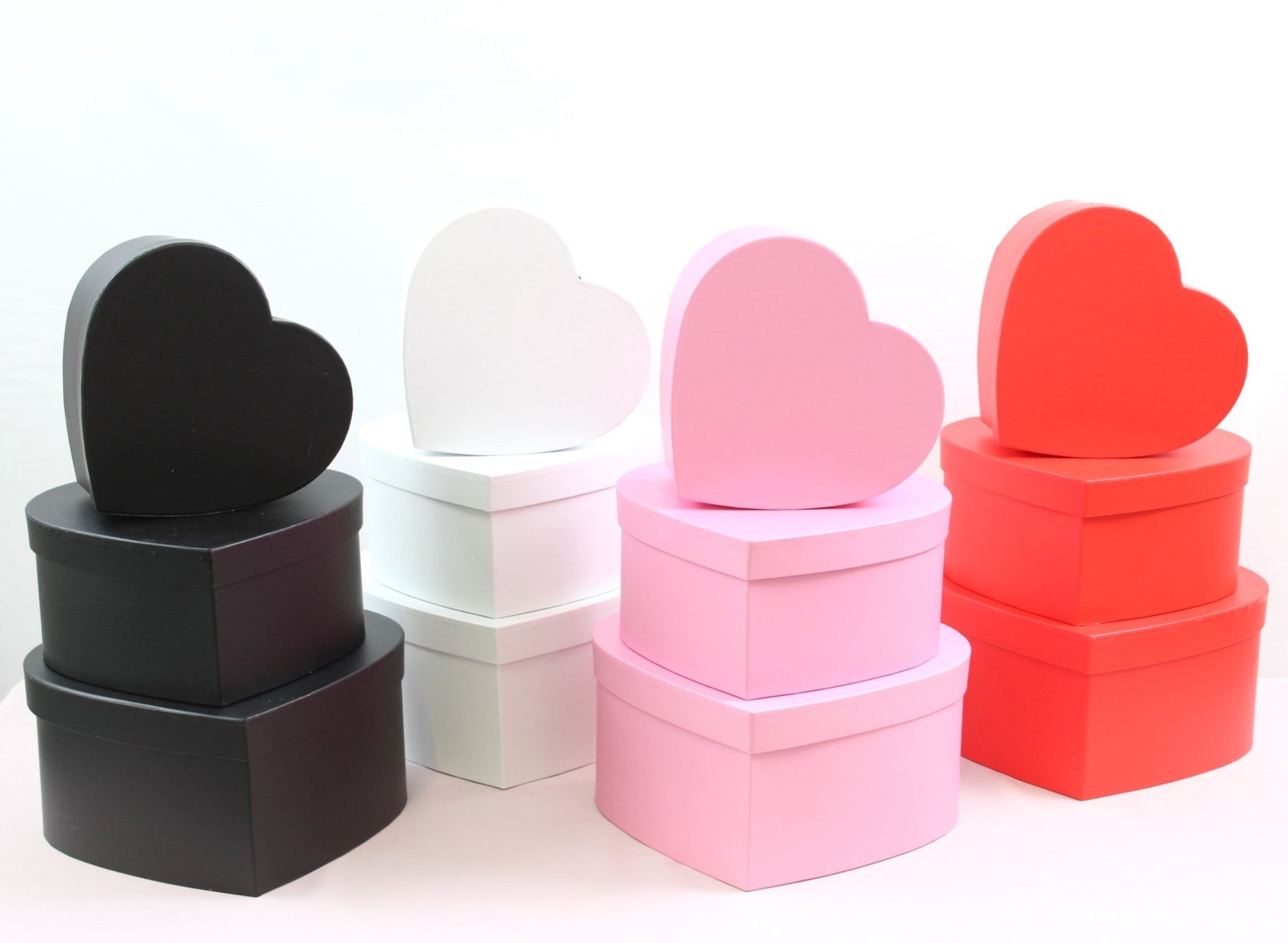 Minimalist Solid Color Heart Flower Gift Box - Elegant Supply