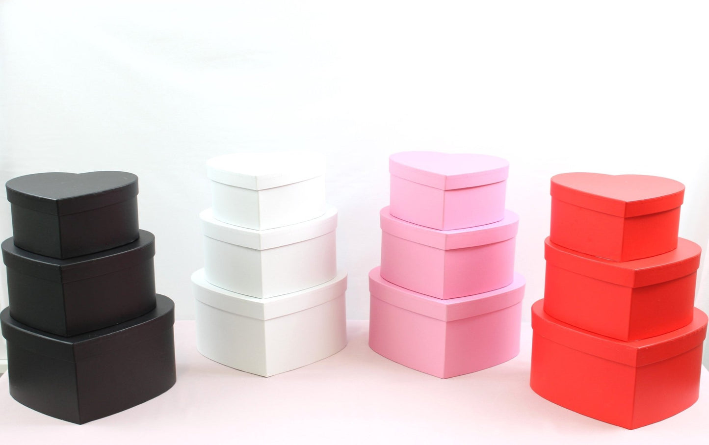 Minimalist Solid Color Heart Flower Gift Box - Elegant Supply