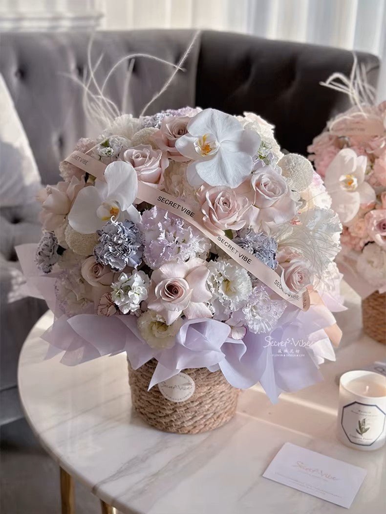 Plastic Woven Imitation Flower Basket / Bucket - Elegant Supply