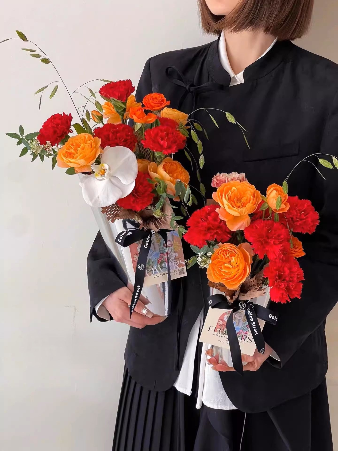 Rigid Cone Flower Box with liner included - Elegant Supply