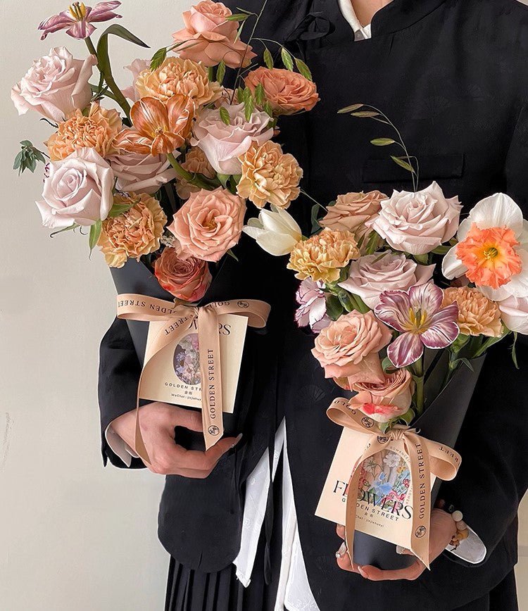 Rigid Cone Flower Box with liner included - Elegant Supply