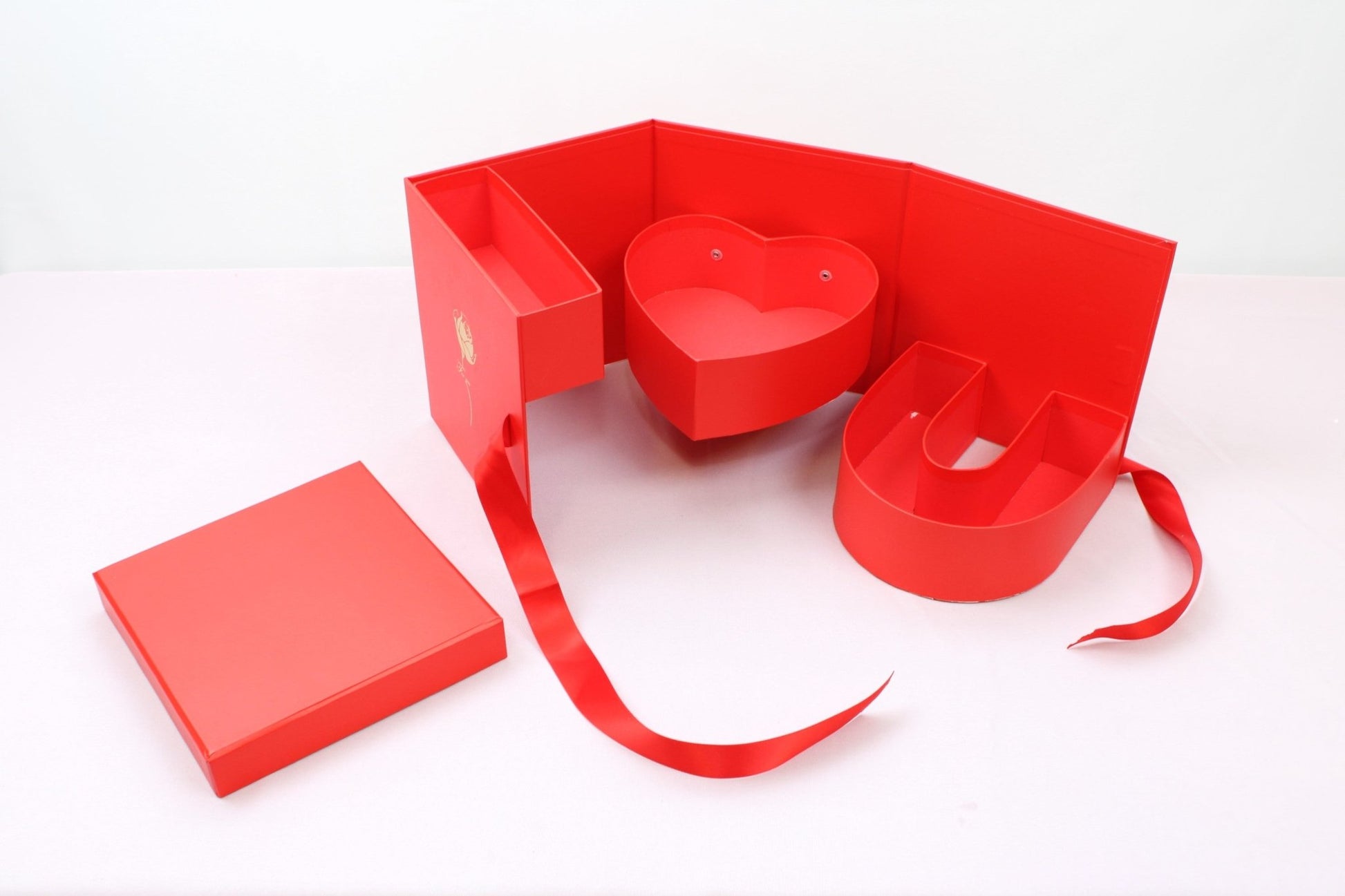 Rotating Monogram I Love You Flower Gift Box - Elegant Supply