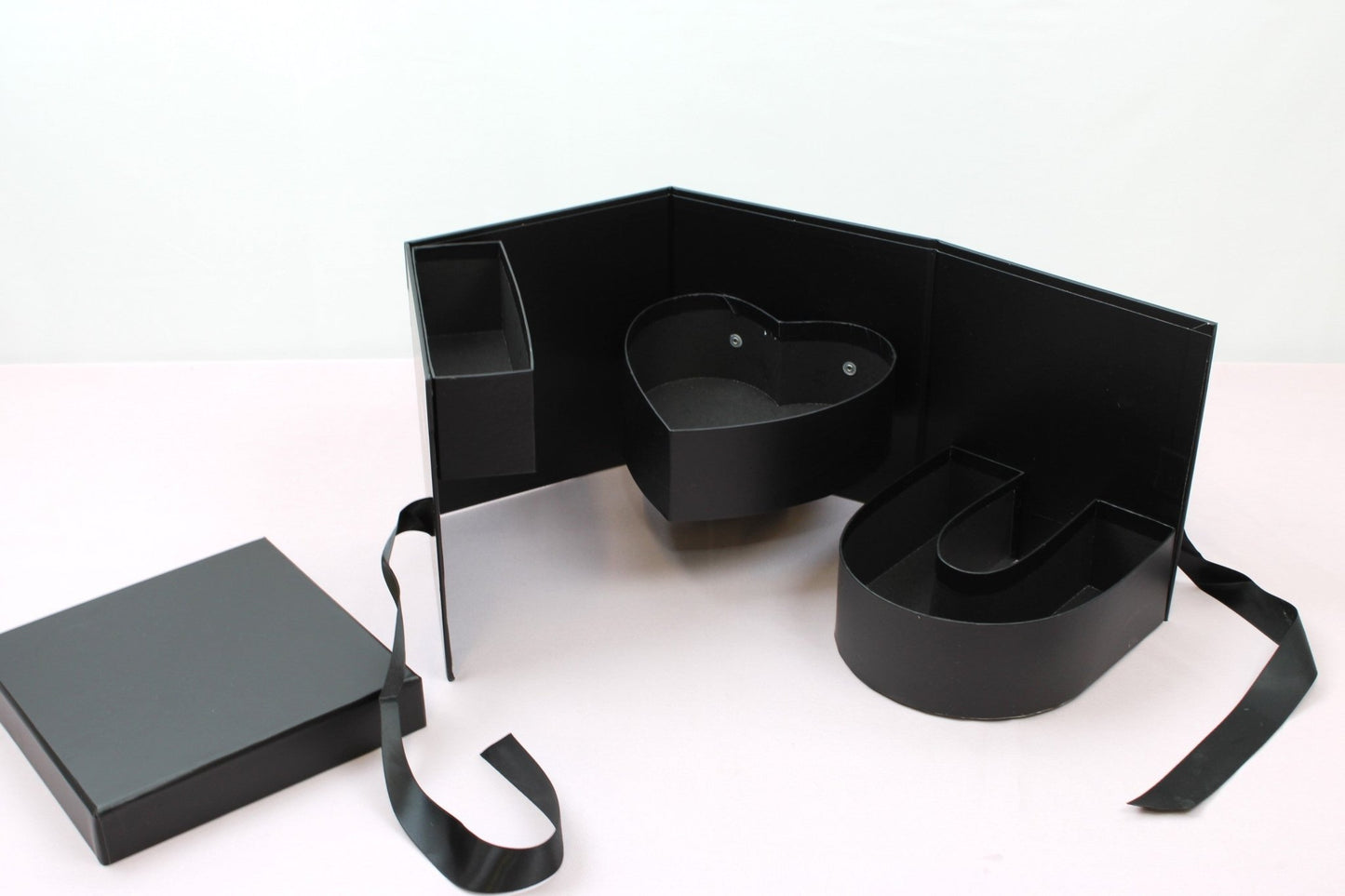 Rotating Monogram I Love You Flower Gift Box - Elegant Supply