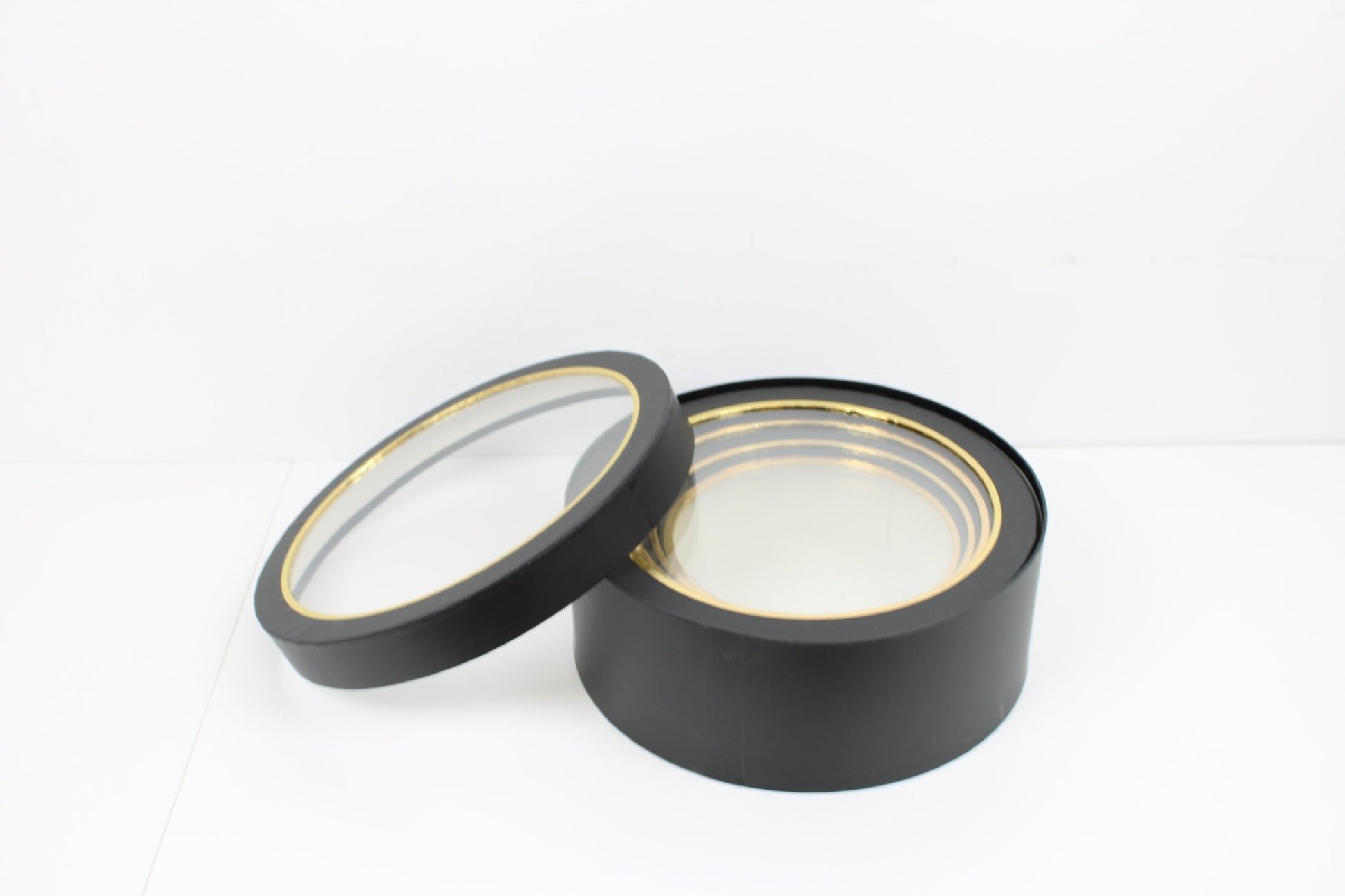 Round Flower Gift Box with clear lid - Elegant Supply
