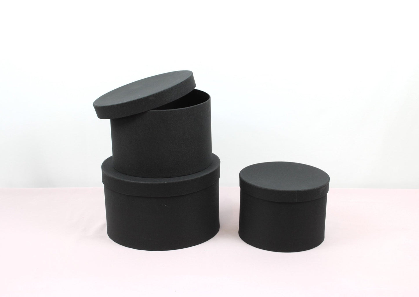 Shiny Shallow Round Flower Hat Box with Lid - Various Colors and Sizes - For Preserved Roses / Gift / Chocolate Strawberries Arrangements - Elegant Supply