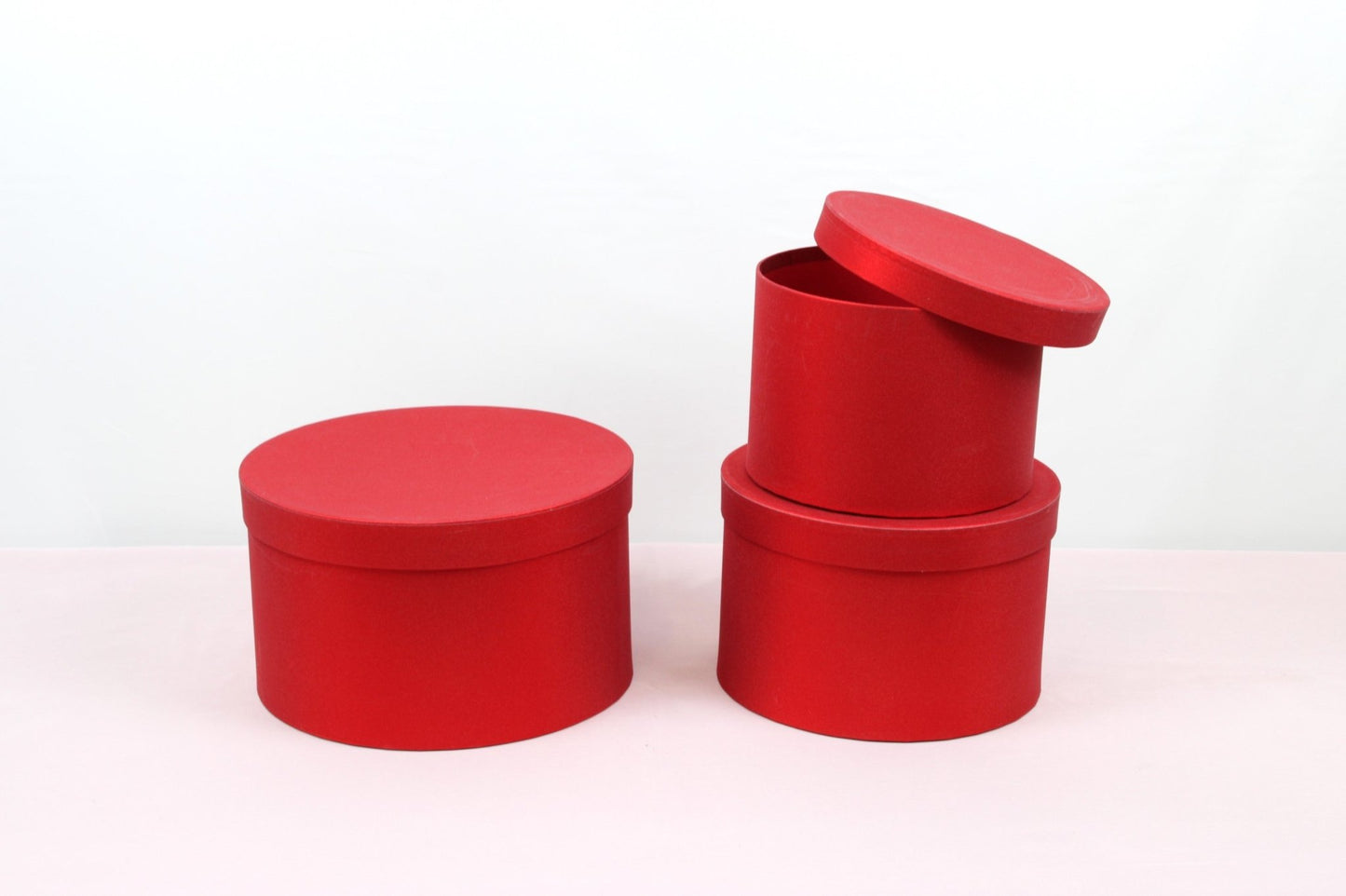 Shiny Shallow Round Flower Hat Box with Lid - Various Colors and Sizes - For Preserved Roses / Gift / Chocolate Strawberries Arrangements - Elegant Supply