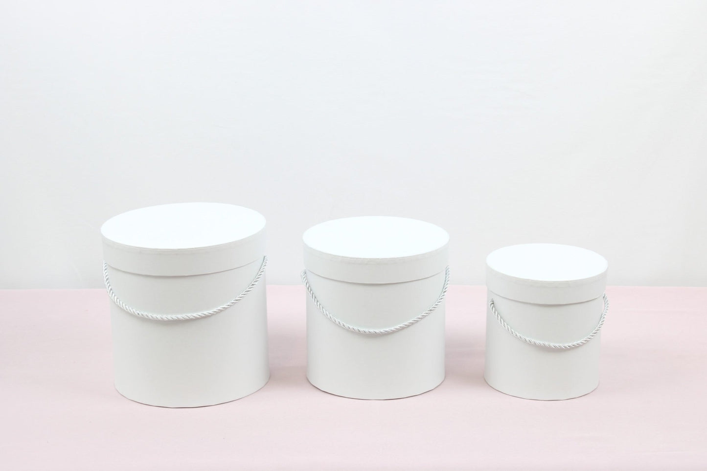 Simple Solid Color Round Hat Flower Box with Lid - Elegant Supply