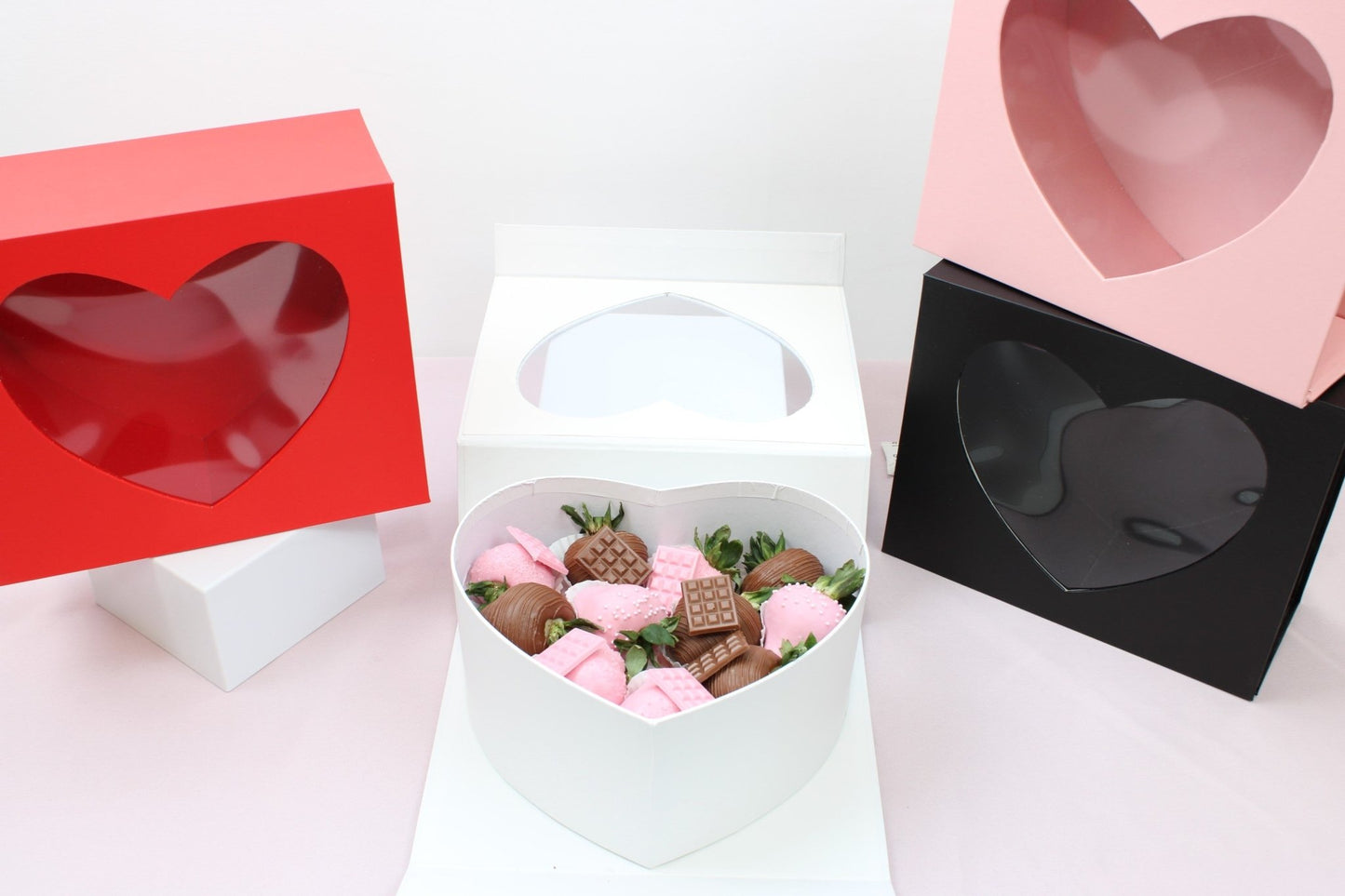 Square Magentic Heart Flower Gift Box - Elegant Supply