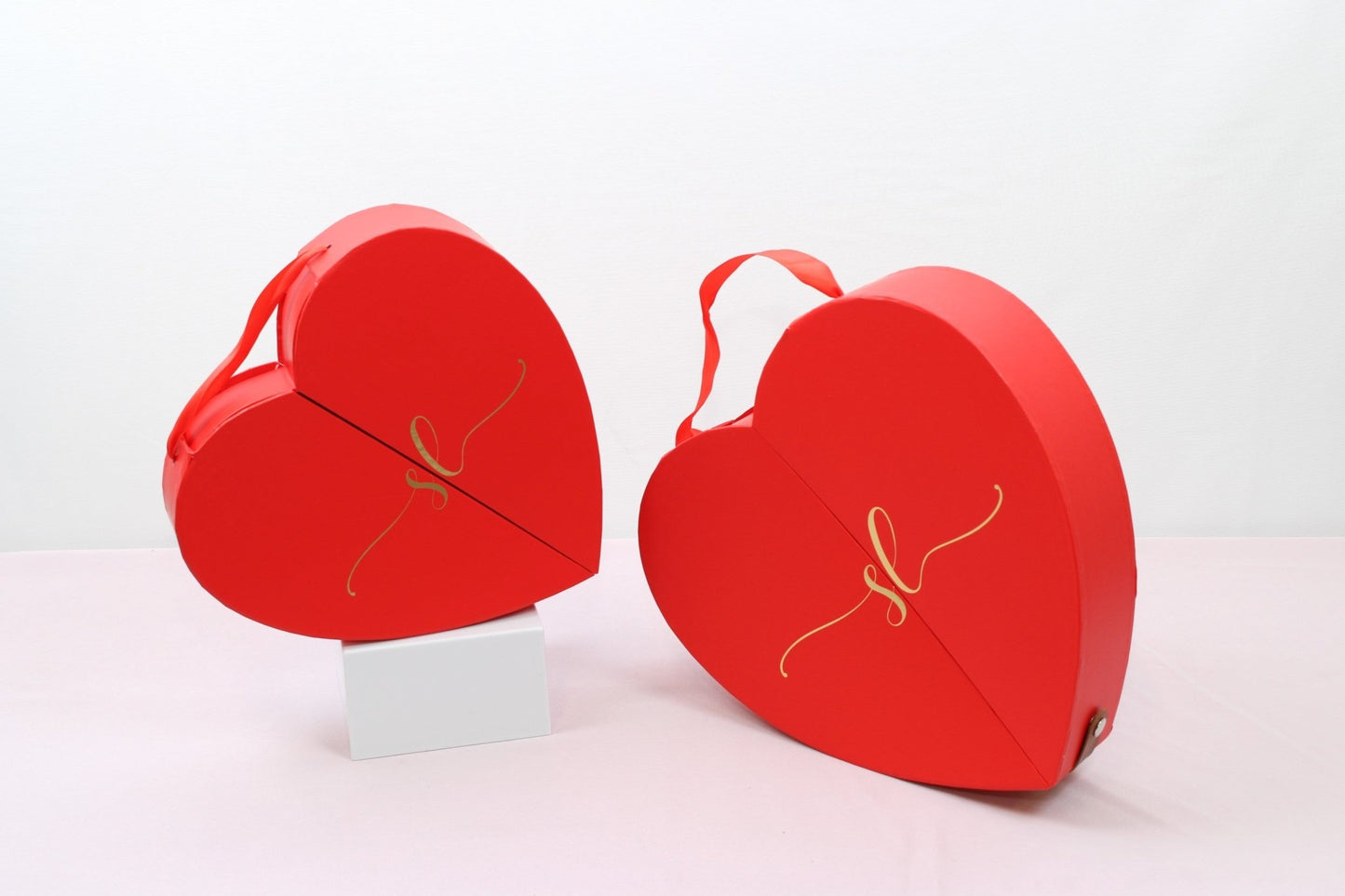 Sweet Love Heart Flower Gift Box - Elegant Supply