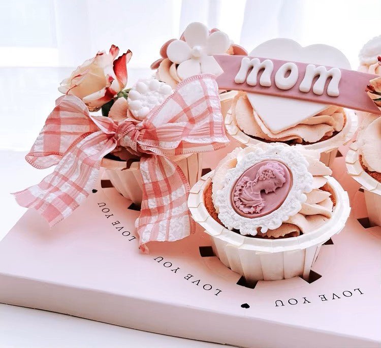 Transparent Pink Heart Shaped Cupcake Box (5pcs/set) - Elegant Supply