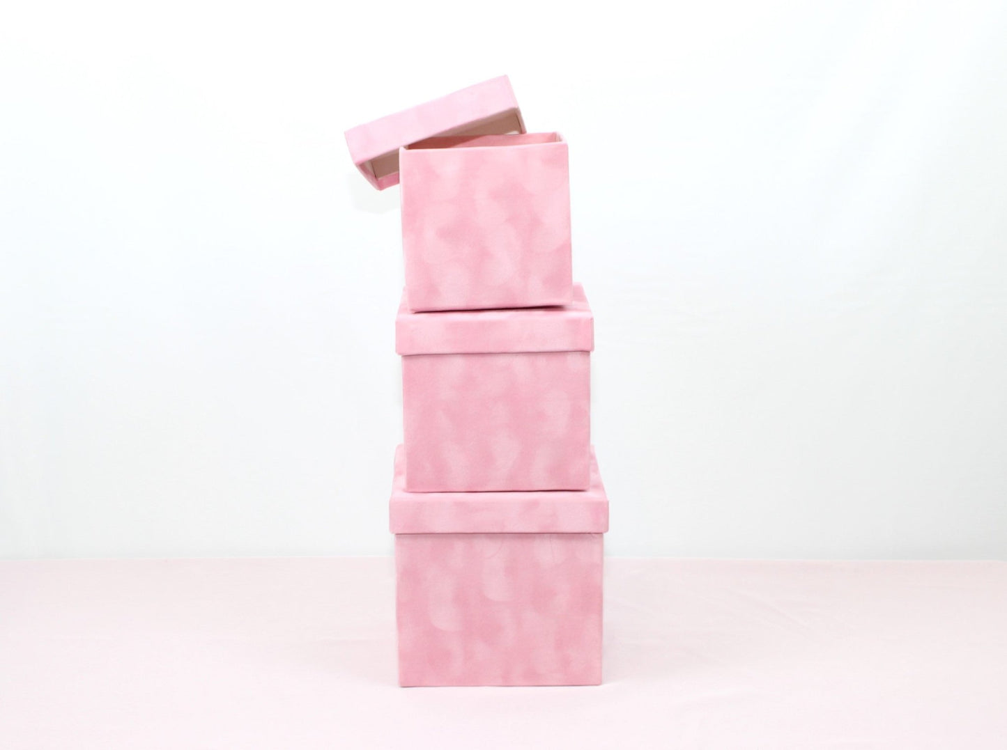 Velvet Cube Square Flower Hat Box with Lid - Elegant Supply