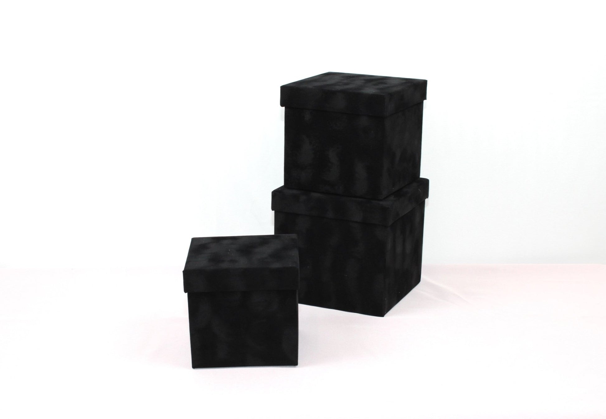 Velvet Cube Square Flower Hat Box with Lid - Elegant Supply