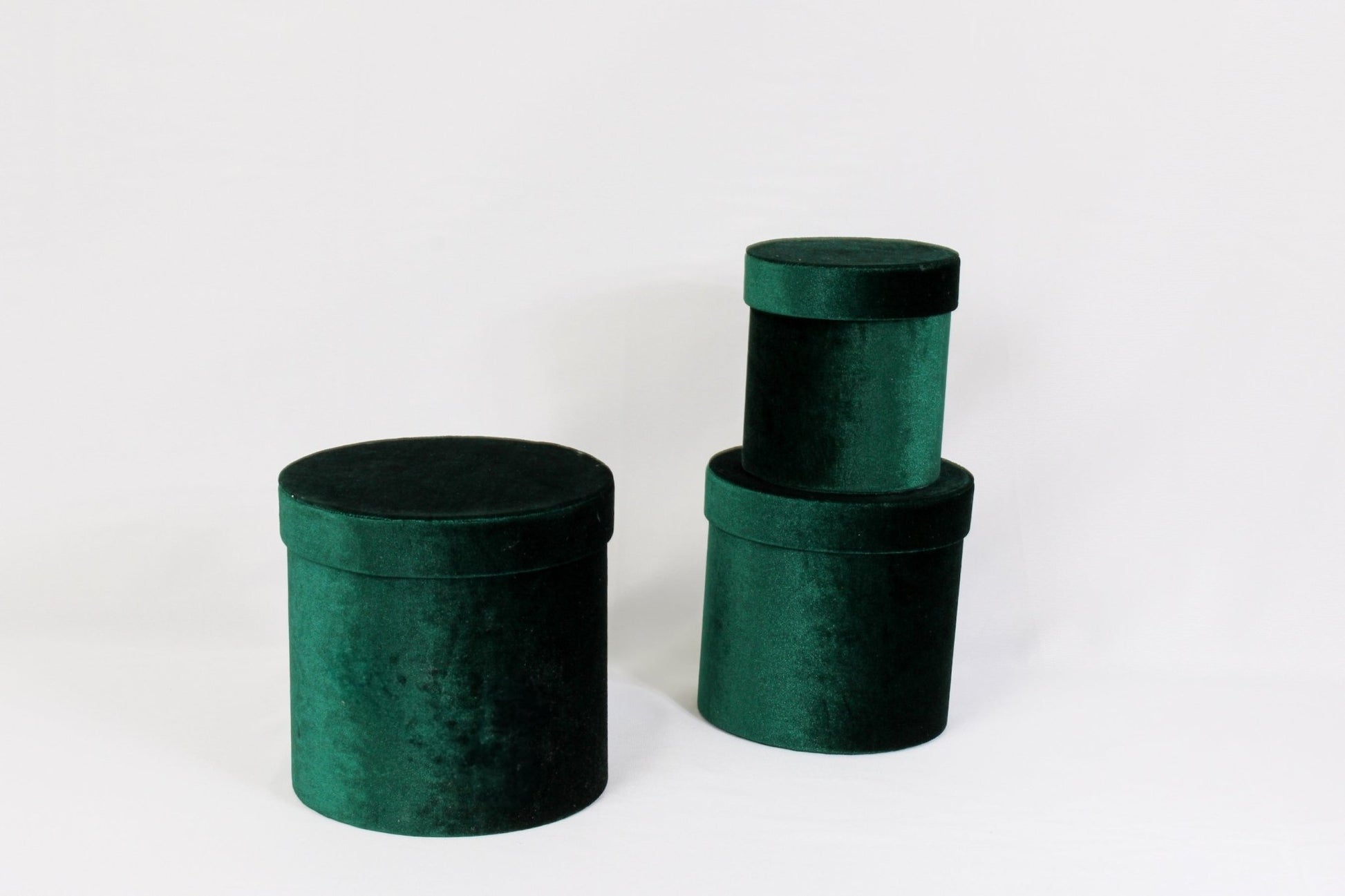 Velvet Round Flower Hat Box with Lid - Elegant Supply