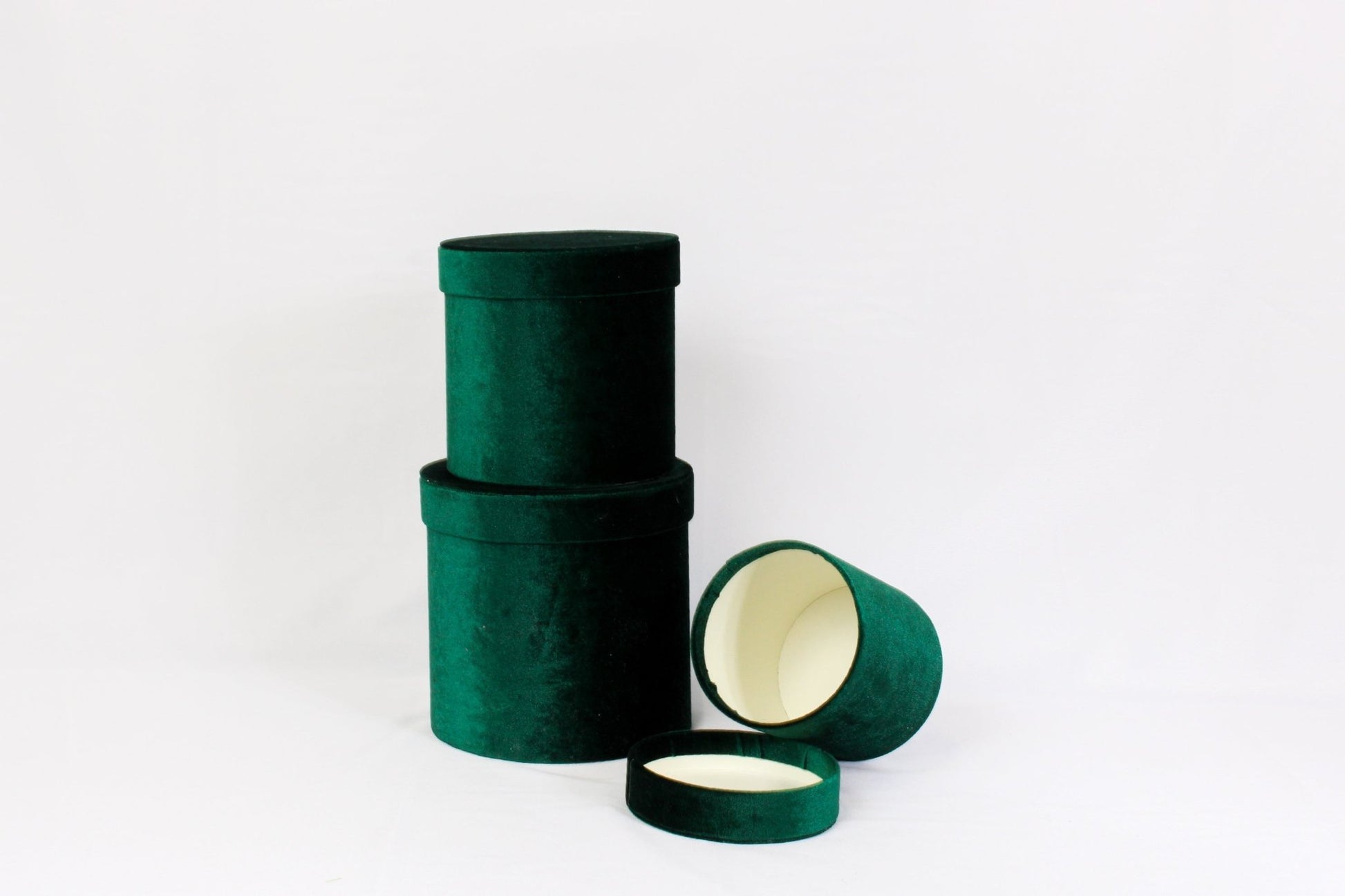 Velvet Round Flower Hat Box with Lid - Elegant Supply