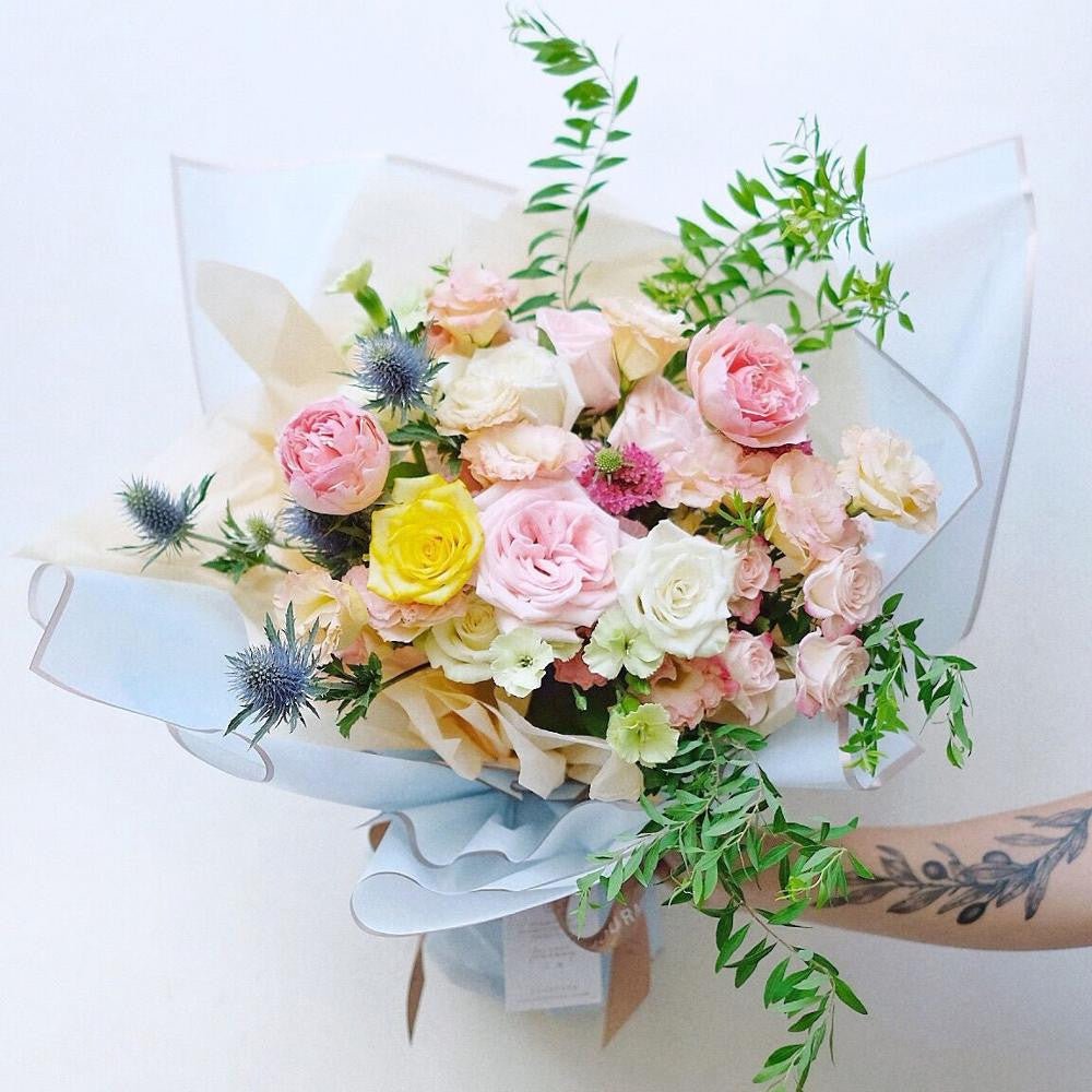 Gold Edge Waterproof Flower Wrapping Paper (20 sheets - bag) - Elegant Supply