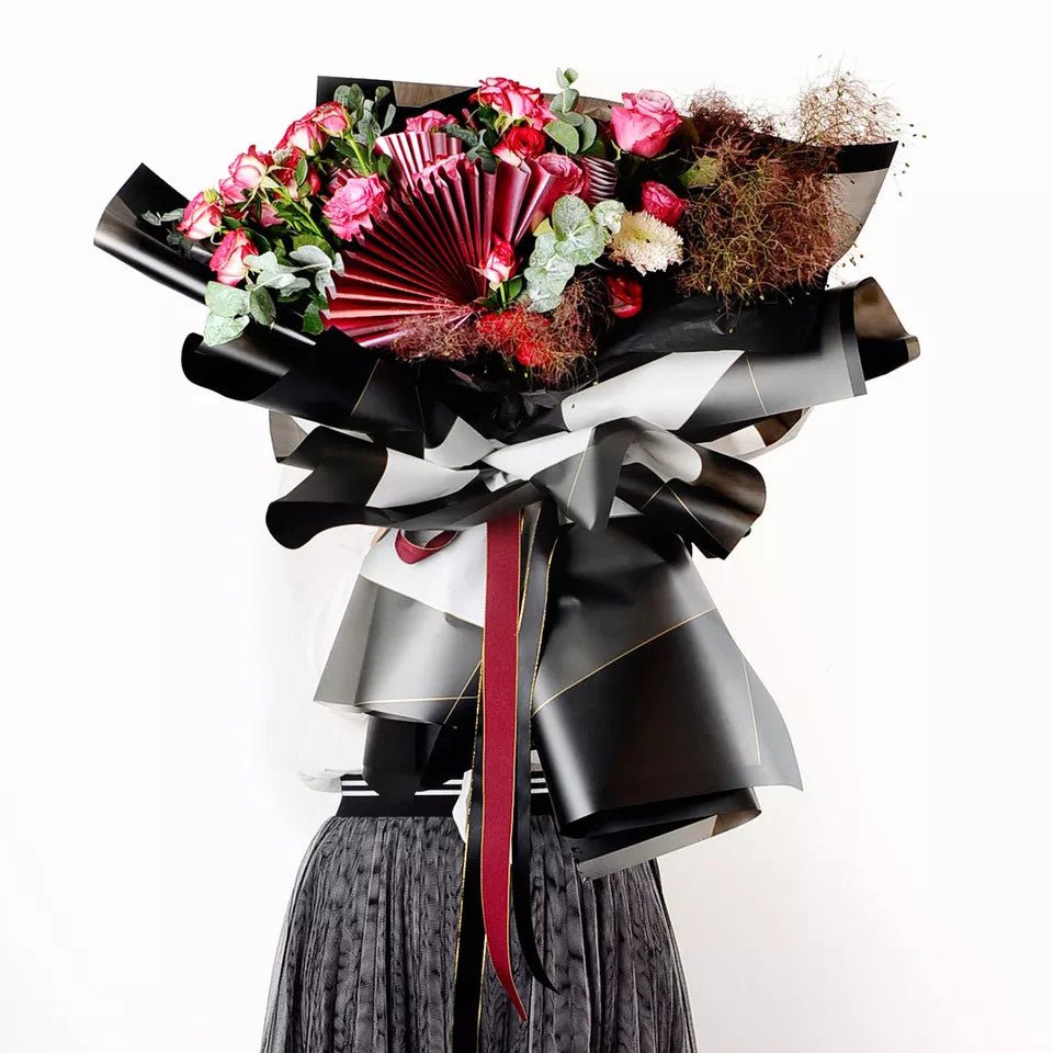 Gold Line Waterproof Flower Wrapping Paper (20 sheets/bag) - Elegant Supply