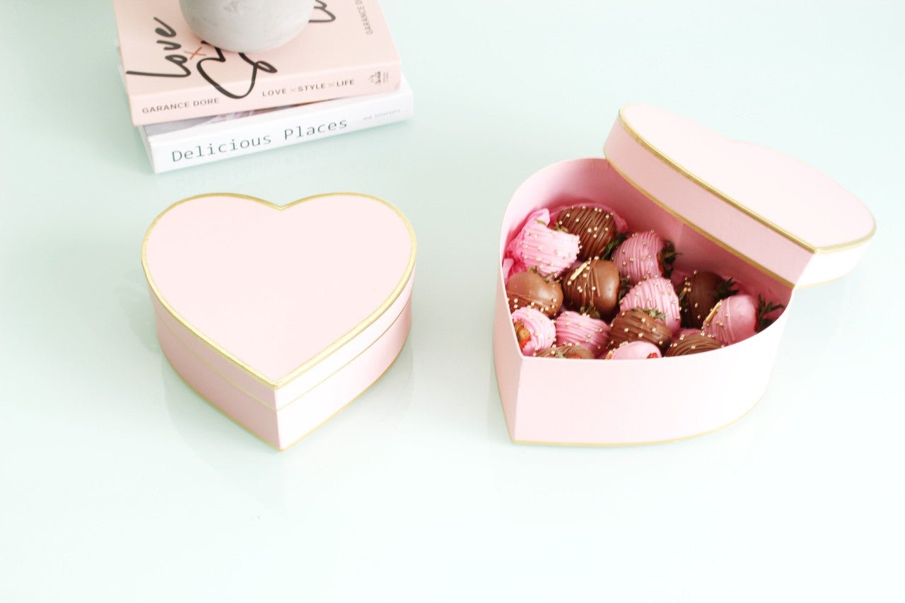 Gold Lines Heart Flower Box - Elegant Supply