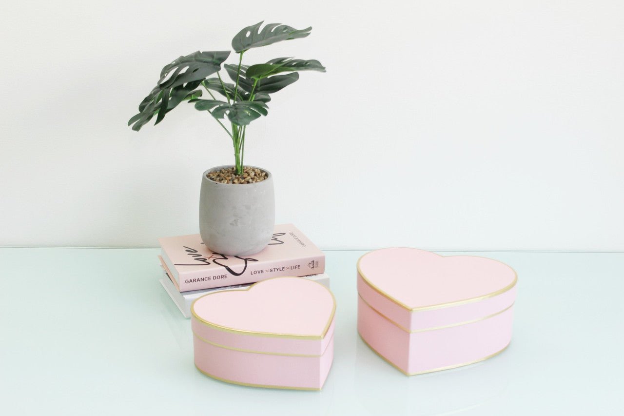 Gold Lines Heart Flower Box - Elegant Supply