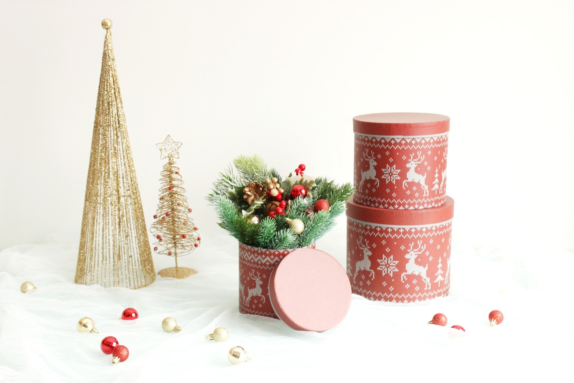 Holidays Round Hat Flower Box - Elegant Supply