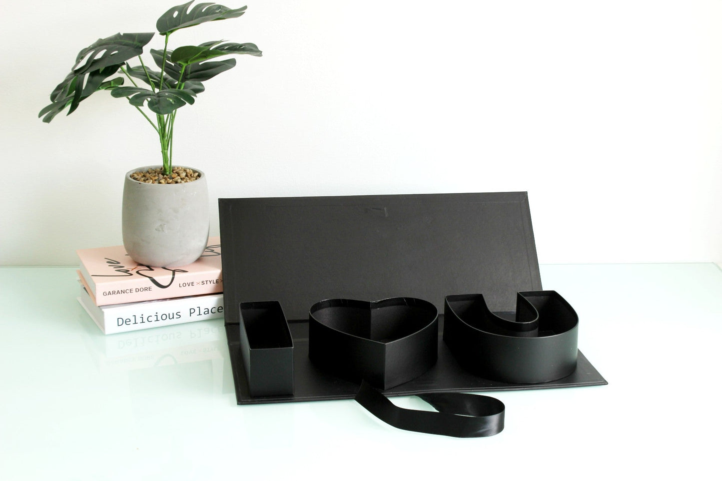 'I Love You' Fillable Heart Box with Ribbon - Elegant Supply