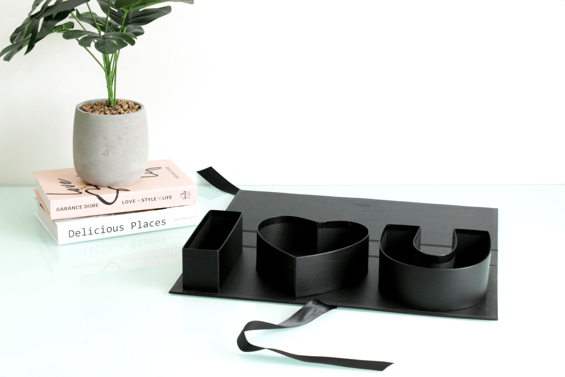 'I Love You' Fillable Heart Box with Ribbon - Elegant Supply