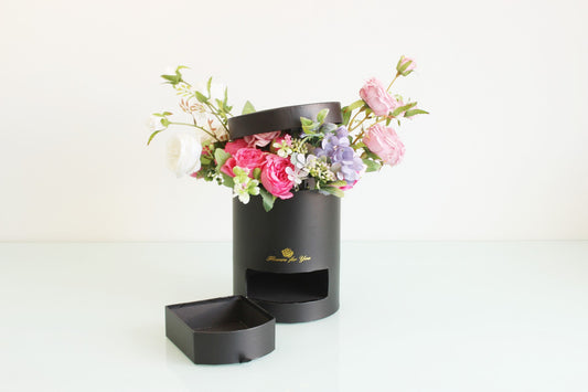 Love Pattern Round Flower Gift Box  Elegant Flower Packaging Supply –  Elegant Supply