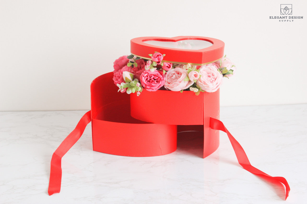 Two layers Heart flower box in red for flower bouquets.