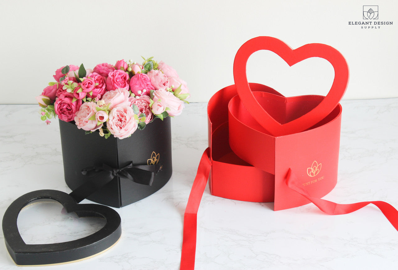 Red and black Heart-shaped flower box with a clear lid for flower bouquets