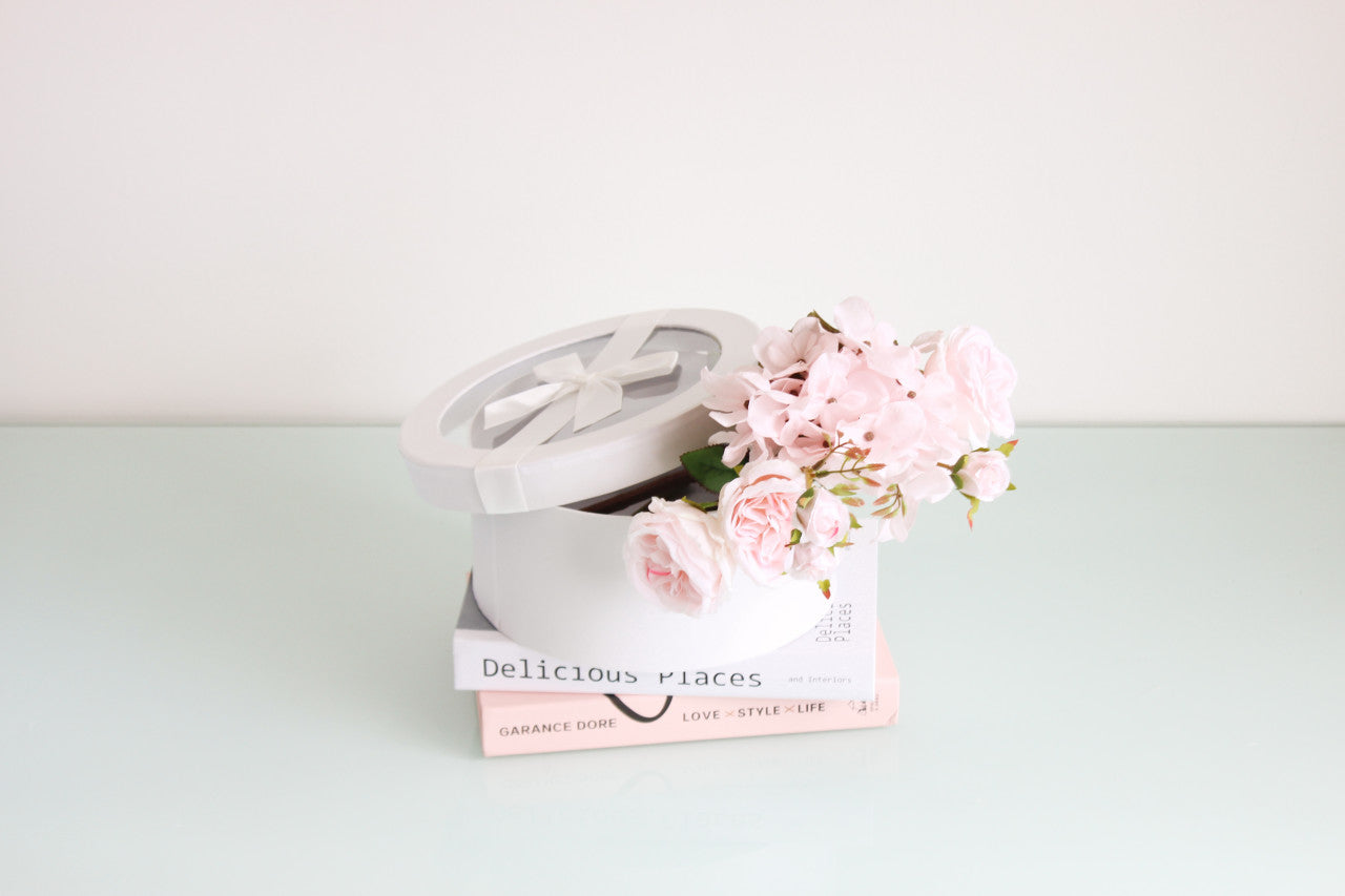 White Round box with Clear Lid and Ribbon