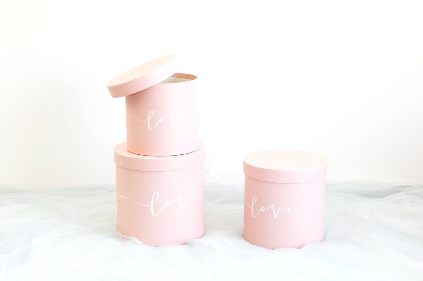 Love Pattern Round Hat Flower Box - Elegant Supply