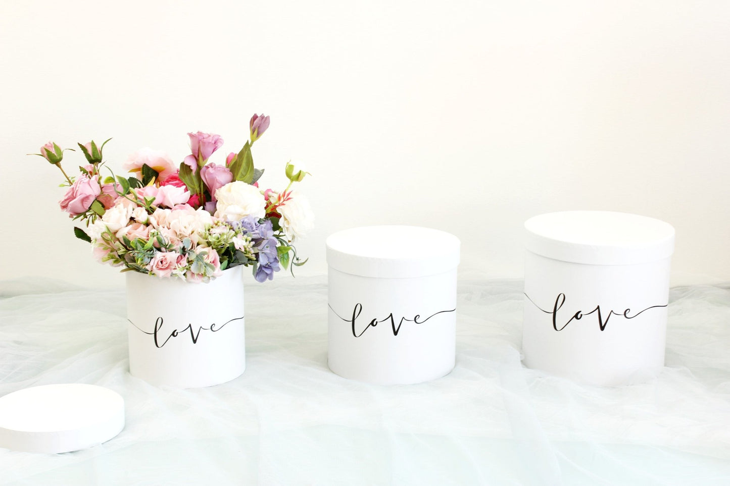 Love Pattern Round Hat Flower Box - Elegant Supply