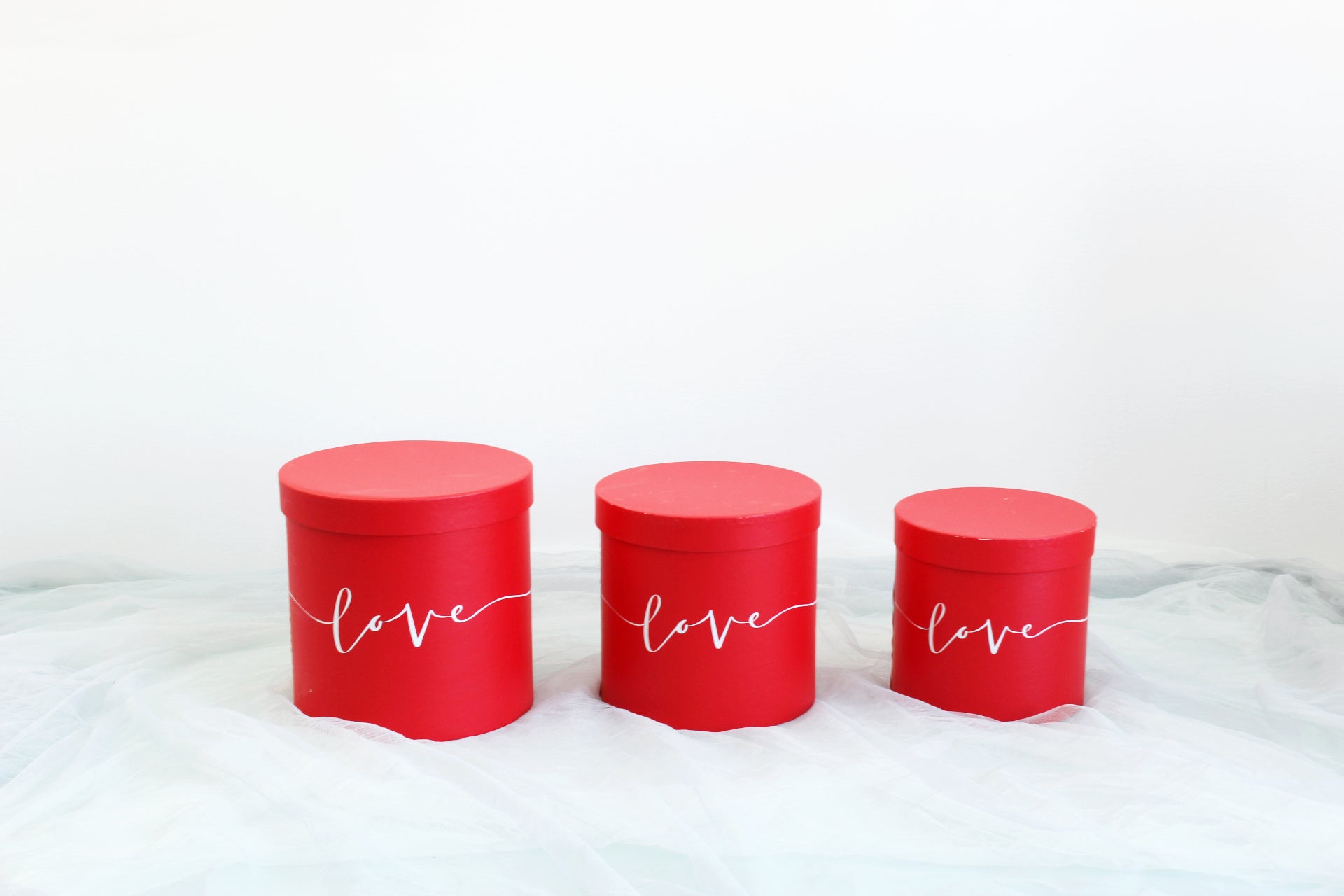 Love Pattern Round Hat Flower Box - Elegant Supply