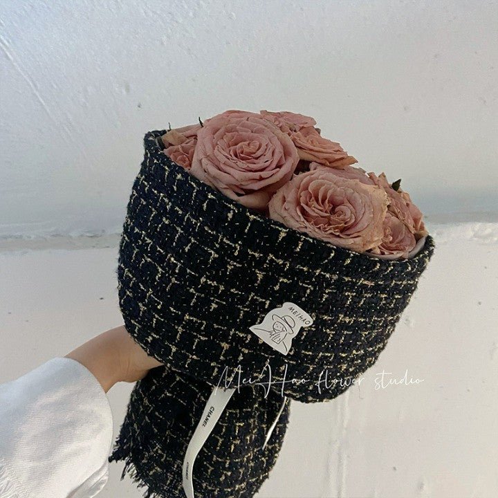 Luxury Checked Cloth Fabric for Flower Bouquet Wrapping Paper - Elegant Supply