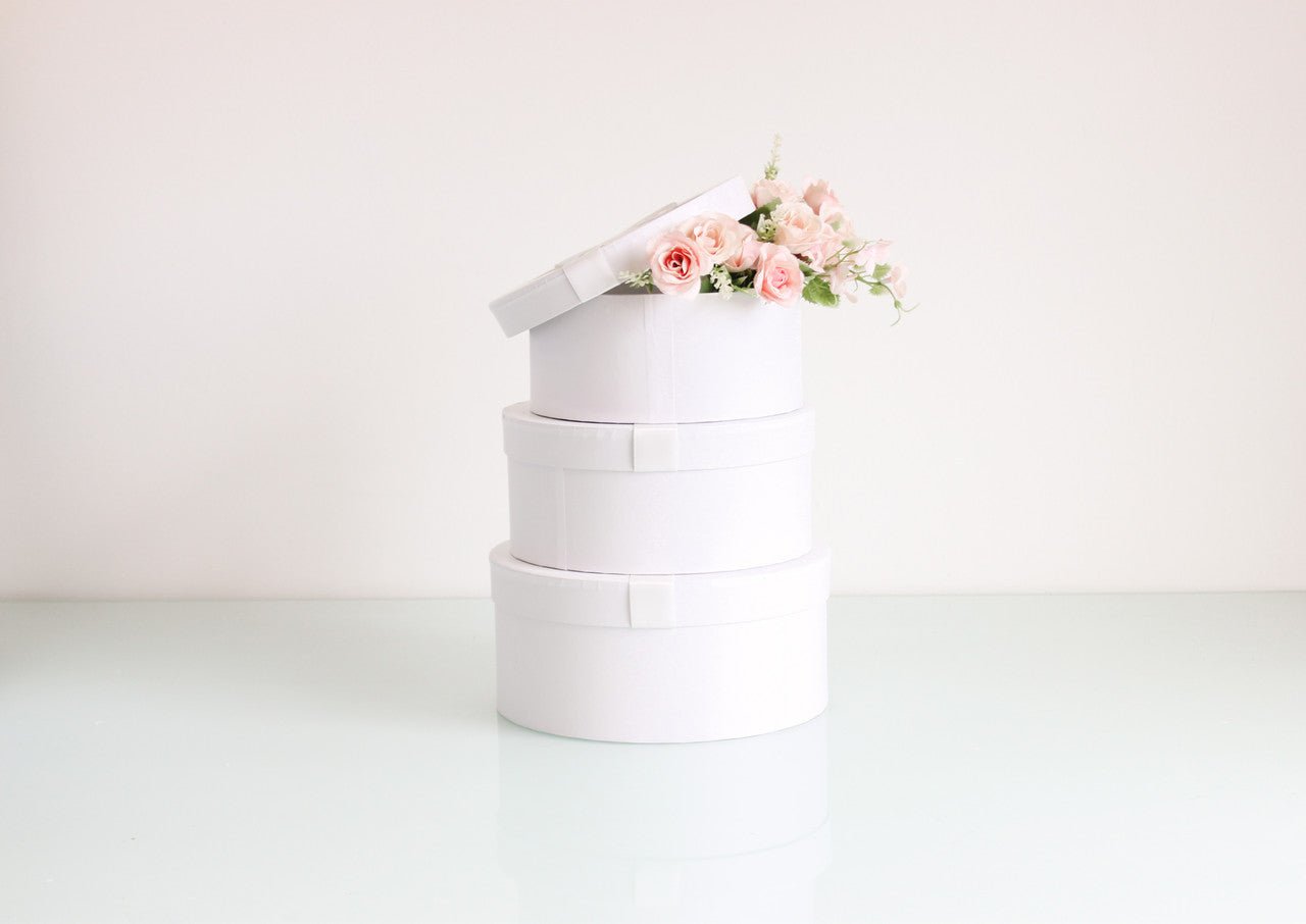 Round Flower Gift box with Clear Lid and Ribbon - Elegant Supply
