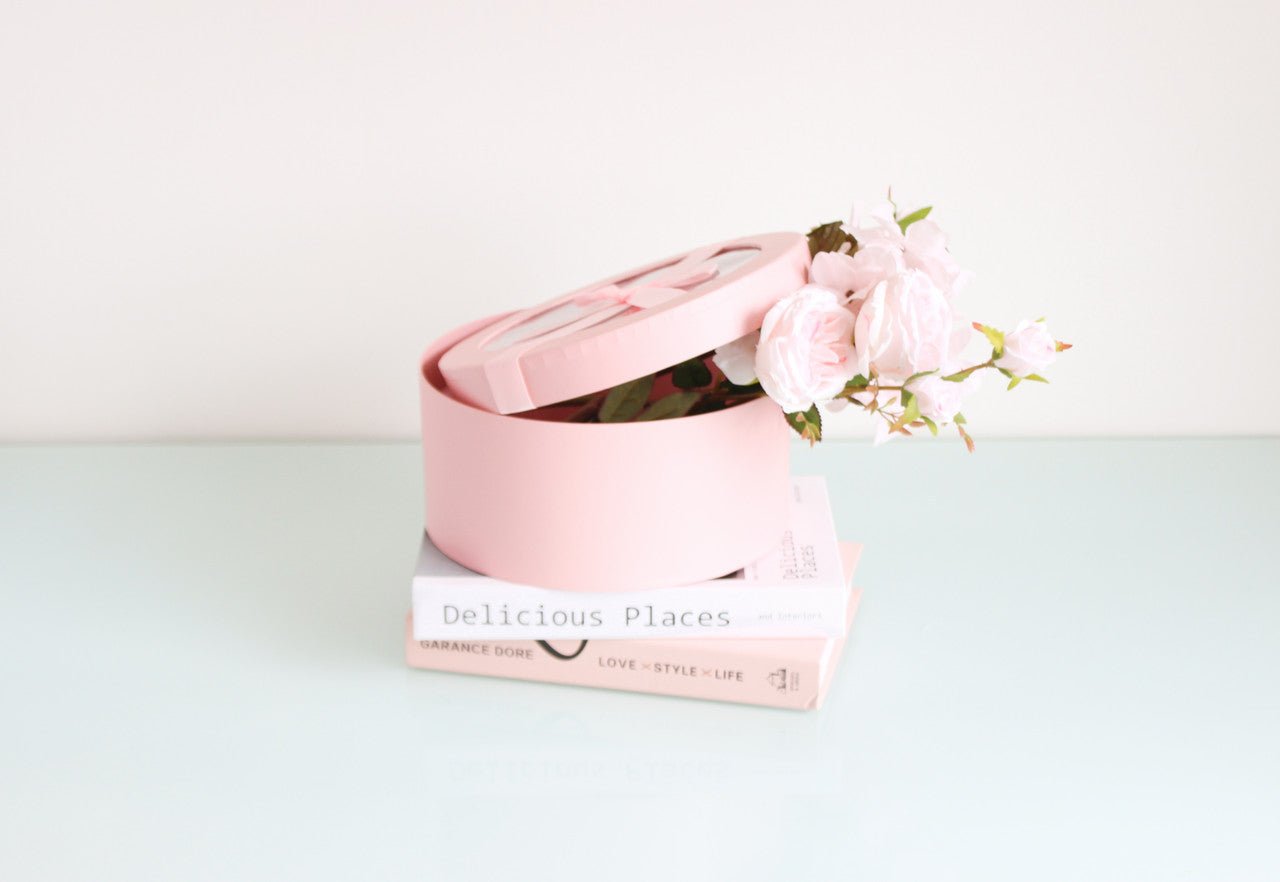 Round Flower Gift box with Clear Lid and Ribbon - Elegant Supply