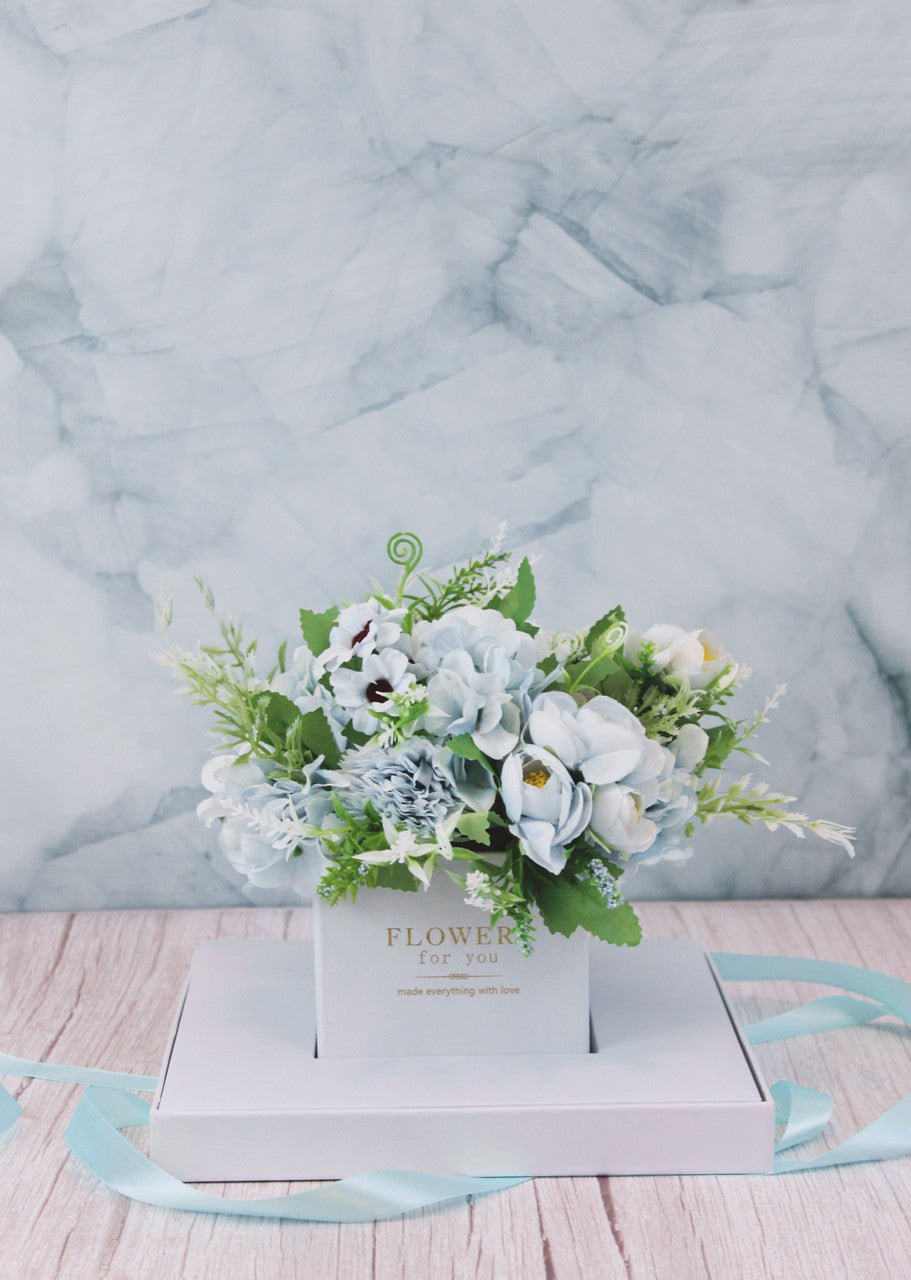 Square Clear Transparent PVC Flower Box with Lid and Base - Elegant Supply